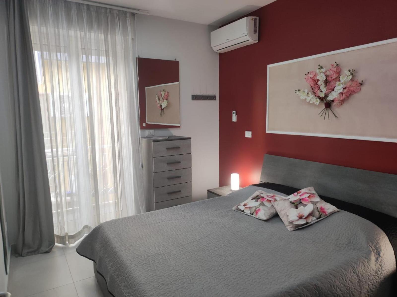 Casa Orchidea Mazzeo Apartamento Exterior foto